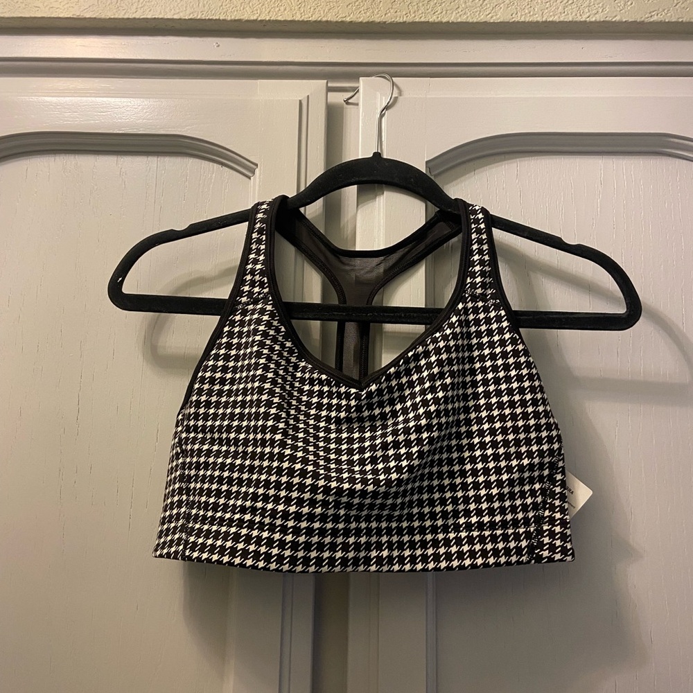 VSX Black and White Patterned Sports Bra